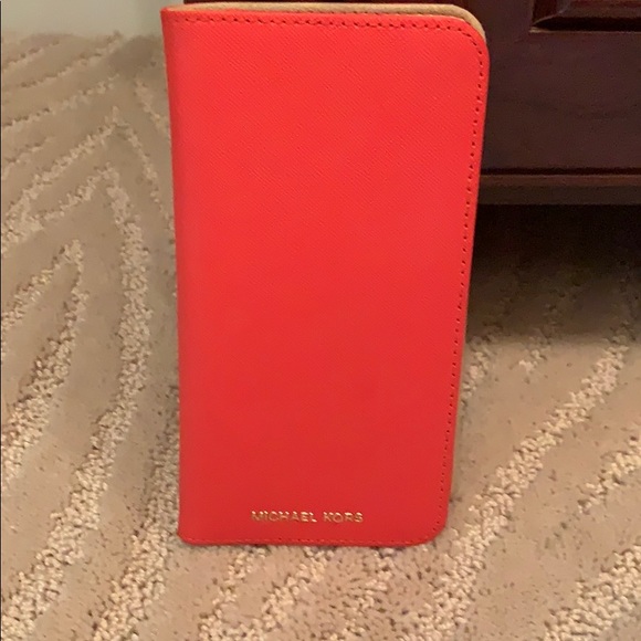 Michael Kors IPhone 7plus - Picture 1 of 3